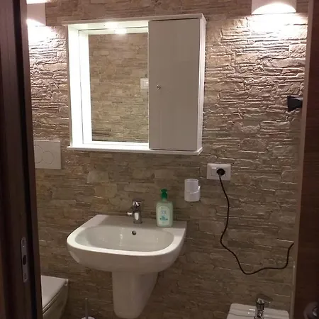 Bed & Breakfast I Marchesi Del Grillo - Vicinanze Stazione, Campus, Policlinico