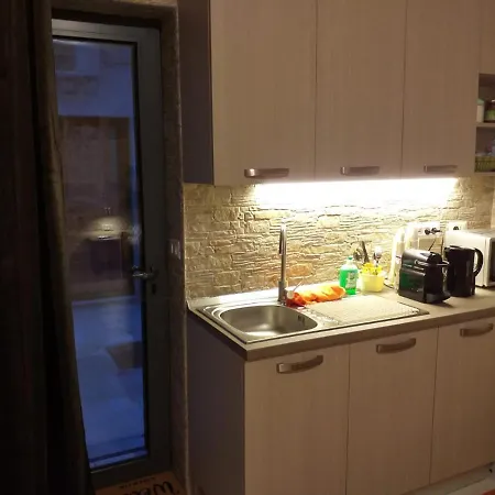 Bed & Breakfast I Marchesi Del Grillo - Vicinanze Stazione, Campus, Policlinico 3*