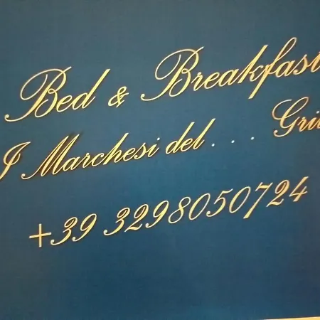 I Marchesi Del Grillo - Vicinanze Stazione, Campus, Policlinico B&B 3*