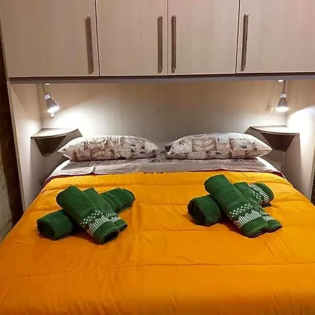 I Marchesi Del Grillo - Vicinanze Stazione, Campus, Policlinico Bed & Breakfast Bari