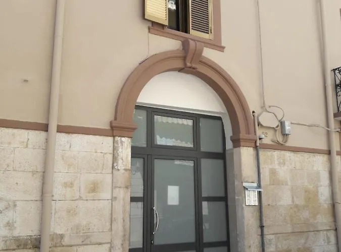 I Marchesi Del Grillo - Vicinanze Stazione, Campus, Policlinico 3*